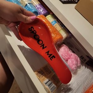Spoon holder